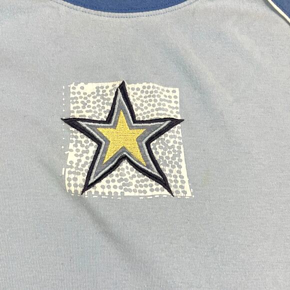 VTG Y2K Baby Blue Raglan 3/4 Sleeve T-Shirt, Size M - Picture 2 of 7